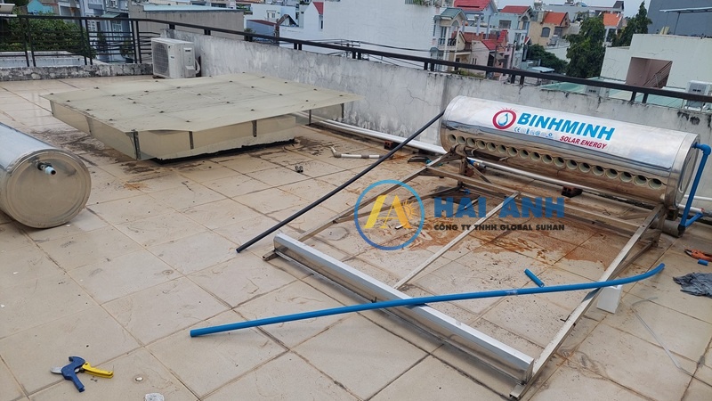 Công ty sửa máy nước nóng mặt trời nhanh chóng giá tốt